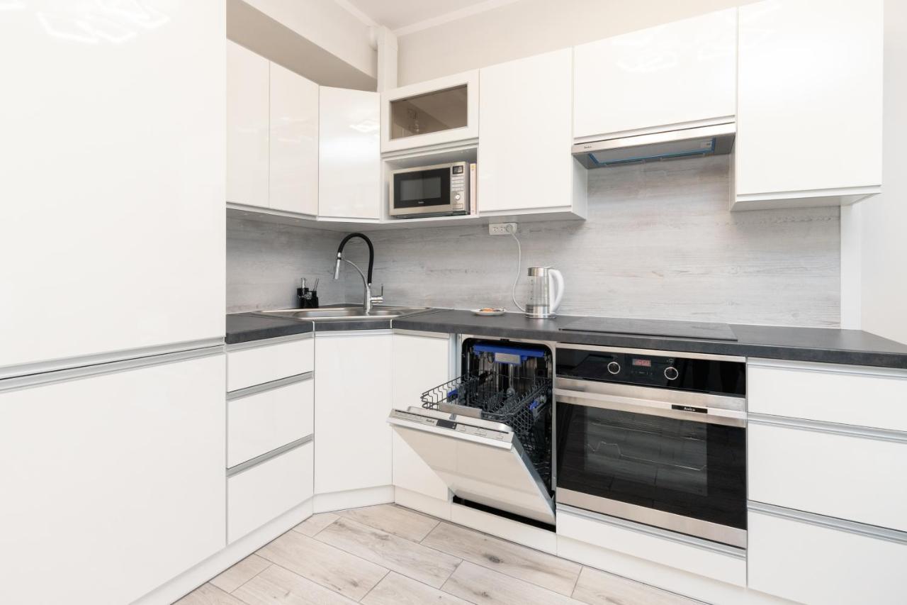 Apartamenty Blisko Starego Miasta - Angielska Grobla By Noclegi Renters Гданск Екстериор снимка