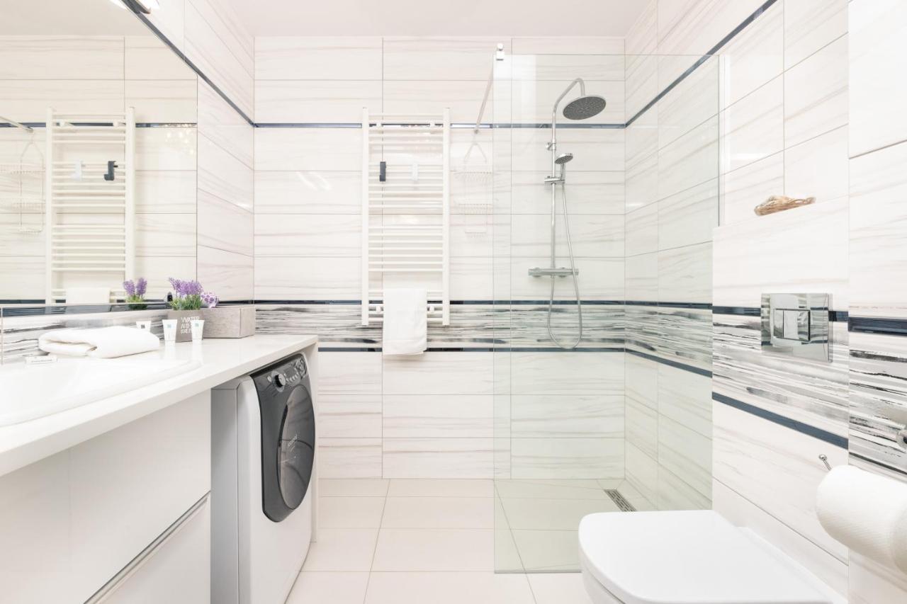 Apartamenty Blisko Starego Miasta - Angielska Grobla By Noclegi Renters Гданск Екстериор снимка