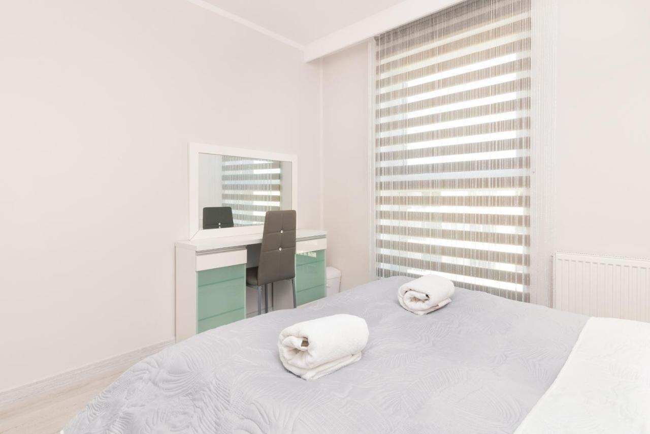 Apartamenty Blisko Starego Miasta - Angielska Grobla By Noclegi Renters Гданск Екстериор снимка