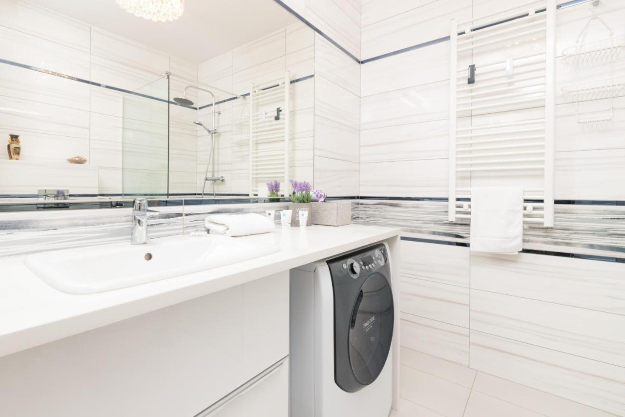 Apartamenty Blisko Starego Miasta - Angielska Grobla By Noclegi Renters Гданск Екстериор снимка
